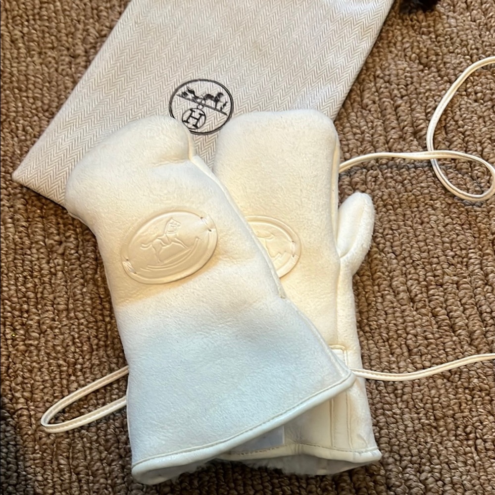 Hermes White Kids Mittens
